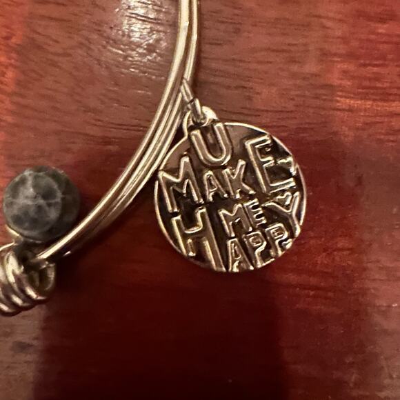 Mixed Lot Bracelet Beads Wood Boho Festival Gold Buttons Cross Earrings Bundle - Picture 7 of 12